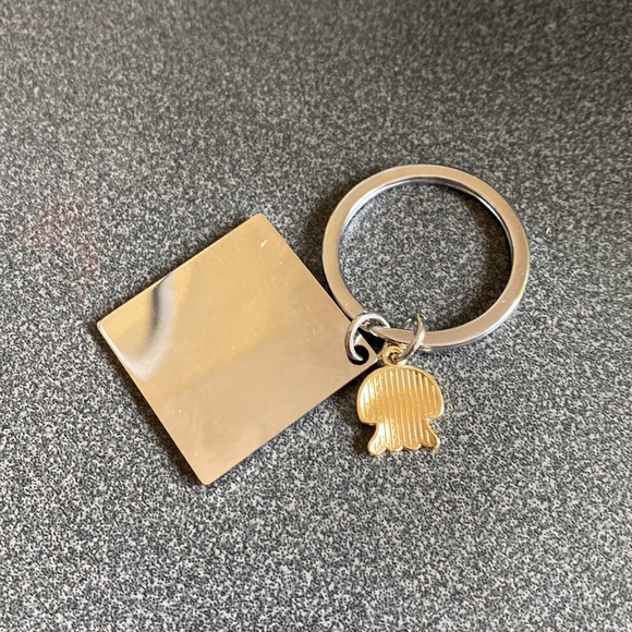 Jellyfish Keychain - Picture 2 of 2